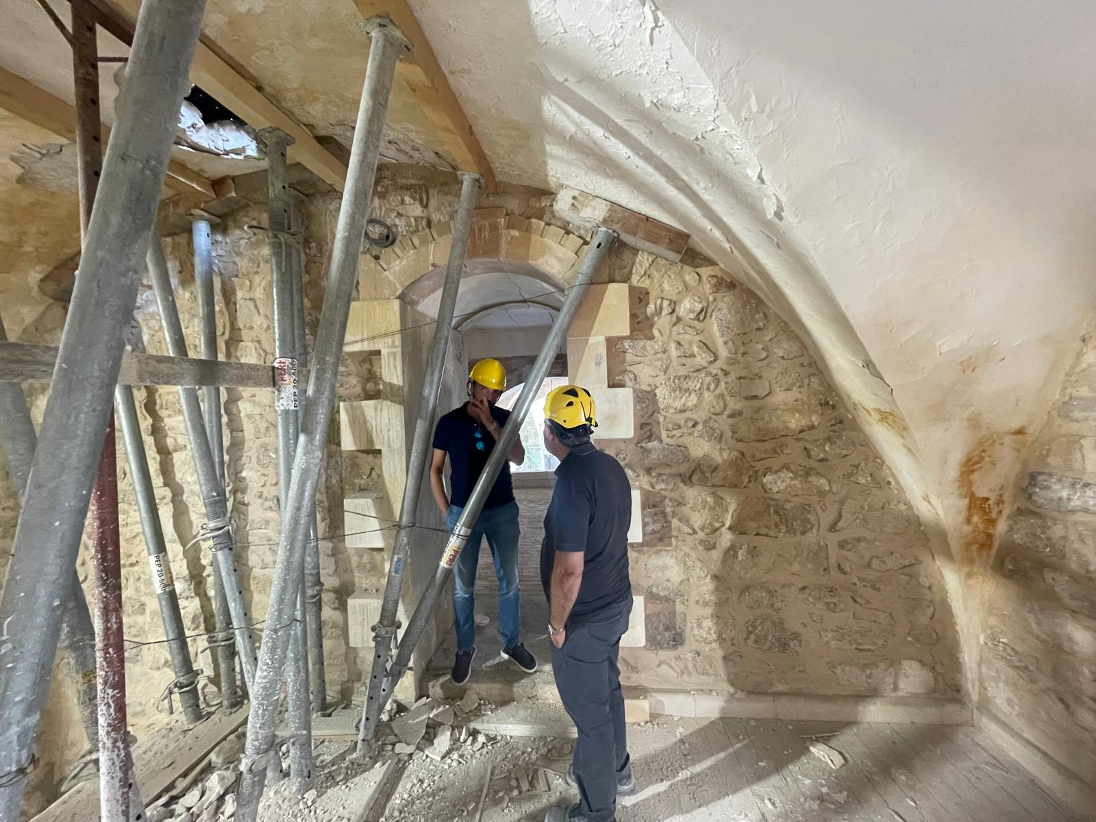 Sopralluogo tecnico in un edificio storico